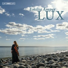 尼古赫帕琴的光芒～艾蜜莉亞．安培爾第二張個人專輯　LUX – Emilia Amper